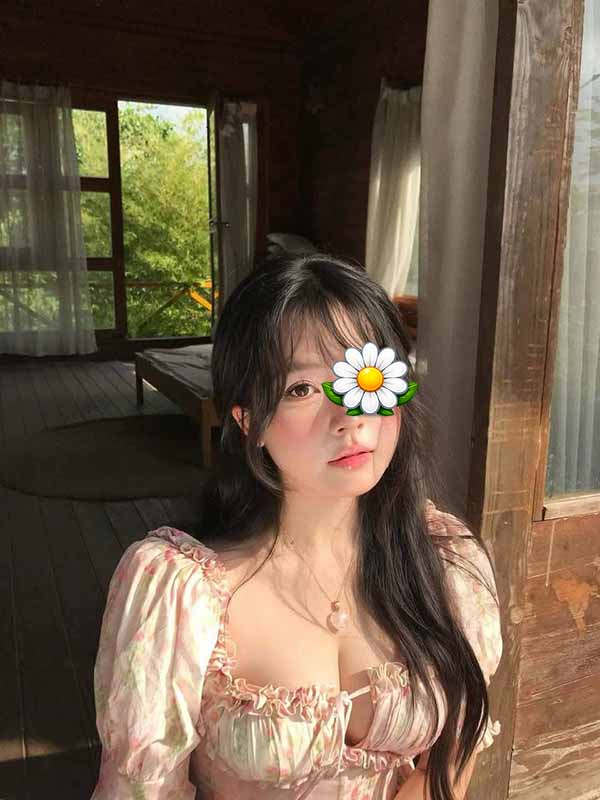 Ngọc Lan - Gái làm tiền Quảng Thành bím hồng ướt át
