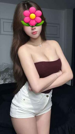 Hồng Nga - Sinh viên Tân Hà trẻ trung, xinh đẹp