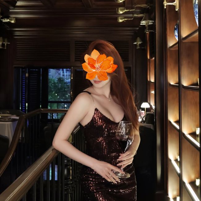 Kim Hoa - Hotgirl Sông Lũy Lồn Khít Đít To - Ảnh 2